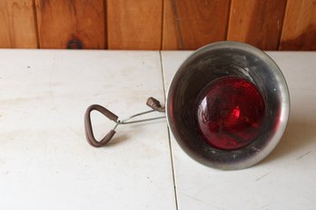 VINTAGE GARAGE LIGHT