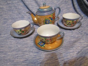 Luster Ware Tea Pot And Teacups - Japan