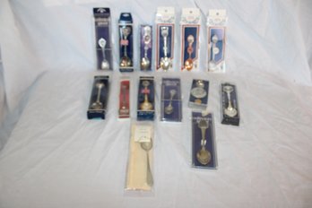 Vintage Souvenir Travel Spoon Lot