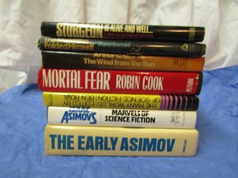 ASSORTMENT OF HARDCOVER SCI FI BOOKS