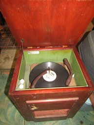 24' TALL VINTAGE CONSOLE CABINET RECORD PLAYER