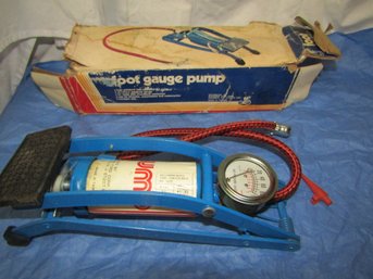 VINTAGE FOOT PUMP GAUGE