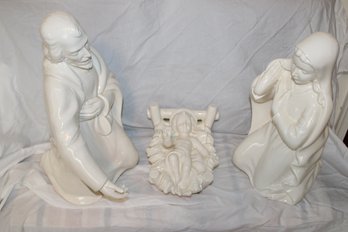 LARGE WHITE ATLANTIC MOLD CERAMIC NATIVITY - JOSEPH MARY JESUS