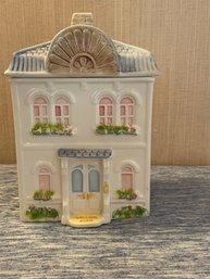 AVON TOWNHOUSE CANISTER