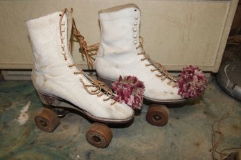 Vintage Womens Roller Skates - Size 7