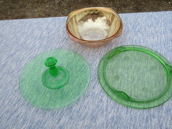 CARNIVAL & GREEN GLASS LOT - BOWL PLATES