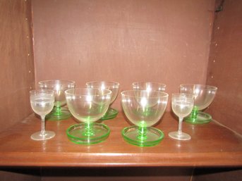 VINTAGE WINE & CORDIAL GLASS LOT - GREEN SAUCER STEMS