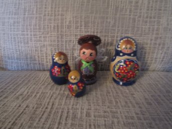 SMALL WOOD DOLL LOT - NESTING DOLLS