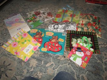 GIFT BAG LOT