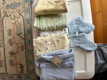 BABY BLANKETS & KNIT BOOTIE LOT