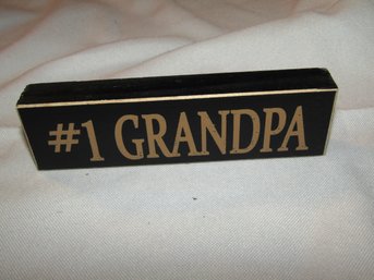 #1 GRANDPA SHELF SITTER