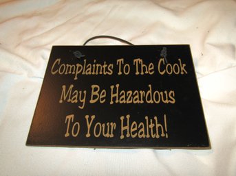 FUNNY ' COMPLAINTS ' WALL PLAQUE SIGN