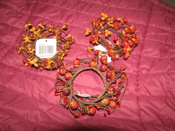 3 SMALL 4' FALL CANDLE RING