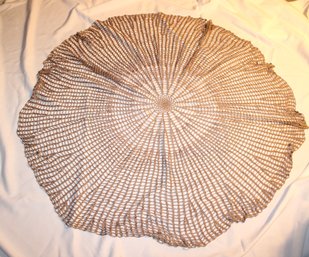 39' ANTIQUE ROUND CROCHET TABLECLOTH