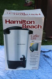 HAMILTON BEACH 42 CUP COFFEE URN