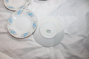 6 Vintage Made In China Bowls