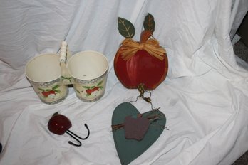 APPLE HOME DECOR LOT