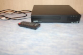 SANYO DVD PLAYER - WORKS