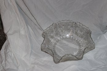 RUFFLED ETCHED GLASS BOWL