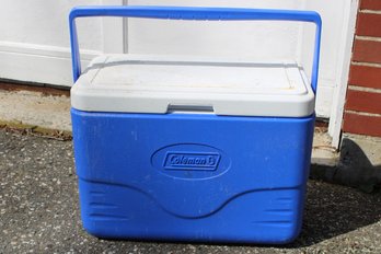 BLUE COLEMAN COOLER