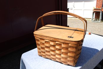 WICKER PICNIC BASKET - BASKETVILLE  PUTNEY VERMONT