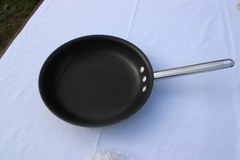 Non Stick Skillet