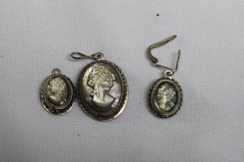 925 Cameo Pendant & Earrings