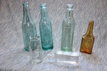 COLLECTION OF VINTAGE BOTTLES