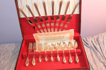 Vintage Knickbocker Silverplate R. Wallace Flatware Set For 8 And Box