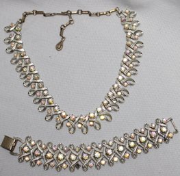 VINTAGE CORO PEGASUS AURORA BOREALIS RHINESTONE CHOKER & BRACELET