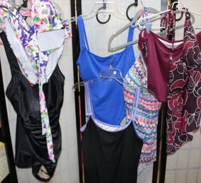 COLLECTION OF BATHING SUITS SIZE XL LARGE