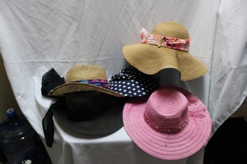 COLLECTION OF SUMMER HATS