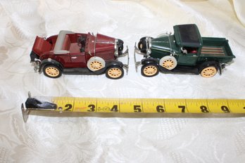 2 DIE CAST FORD MODEL A CARS