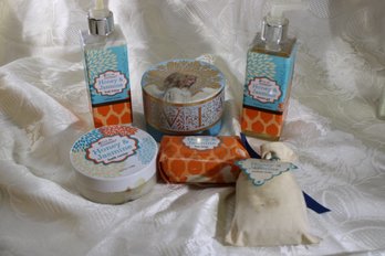 Honey & Jasmine Bath Collection