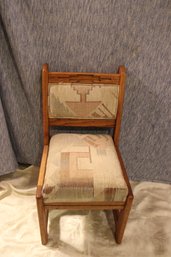 SMALL CHILDS WOOD CHAIR