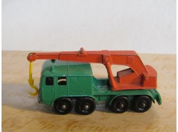 LESNEY MATCHBOX 6 WHEEL CRANE #30