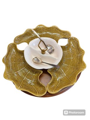 'Lily Pad' Chip-n-dip, Lazy Susan, 2 Silver Plate Spoons