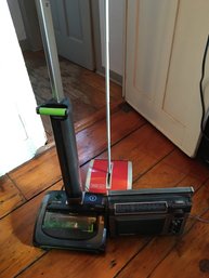 Hoky 23T Sweeper, Bissell Air Ram Vacuum  And Vintage GE Radio