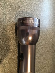 Mag-Lite Flashlight