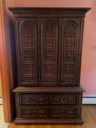 1960s Mid-Century Modern Armoire