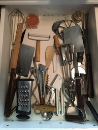 Assorted Kitchen Utensils. ( Floor 1)