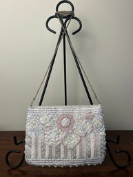 Vintage White Floral Beaded Shoulderbag