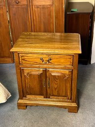 Ethan Allen Bedside Tables (2x And Bedroom Set)