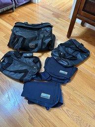 (5) Travel Bags