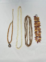 Robert Rose Beaded Necklace And 3 Other Necklaces Lot