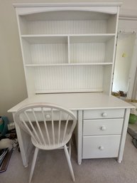 White Computer Desk With Hutch And Chair.