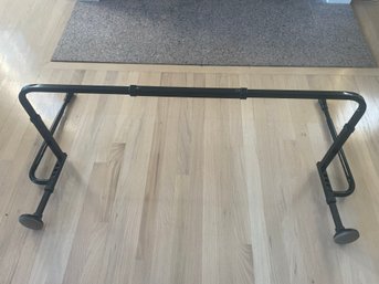 Expandable Bed Rail