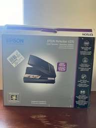 EPSON Perfection V370 Color Scanner