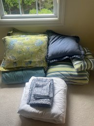 Queen Bed Covers W/ Pillows, Sheets & Mattress Pad