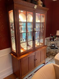 Unknown Brand China Cabinet